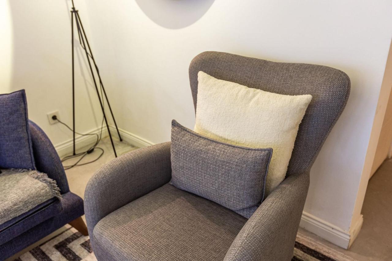 Excellent Flat With Lovely Backyard In Cihangir İstanbul Dış mekan fotoğraf