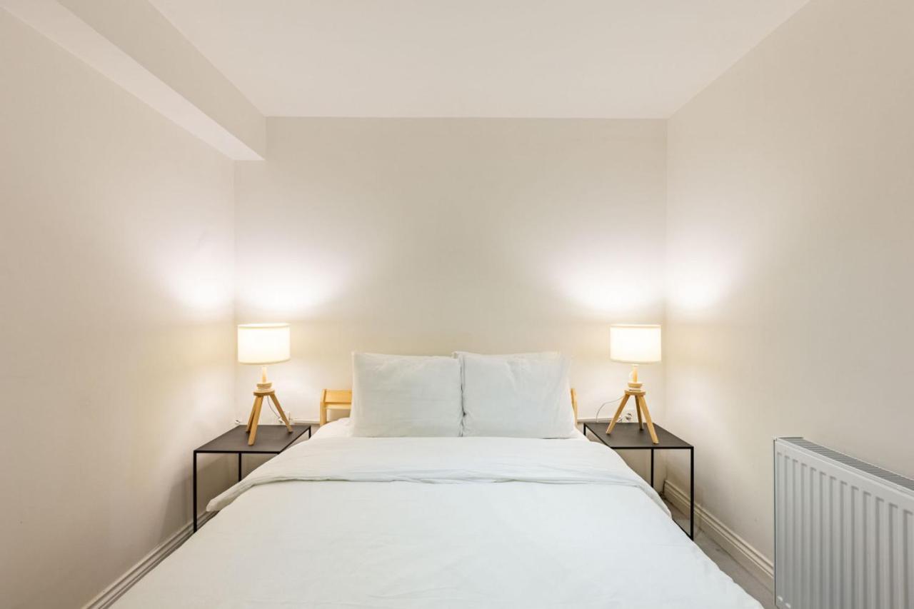 Excellent Flat With Lovely Backyard In Cihangir İstanbul Dış mekan fotoğraf